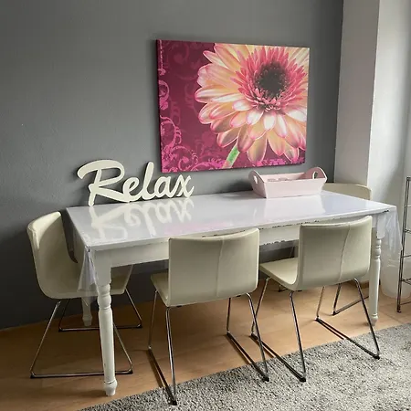 Architekten-villa, Moderne 220qm, 4 Schlafzimmer, Garten