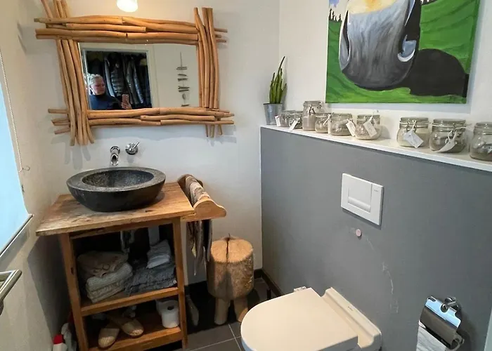 Architekten-villa, Moderne 220qm, 4 Schlafzimmer, Garten *