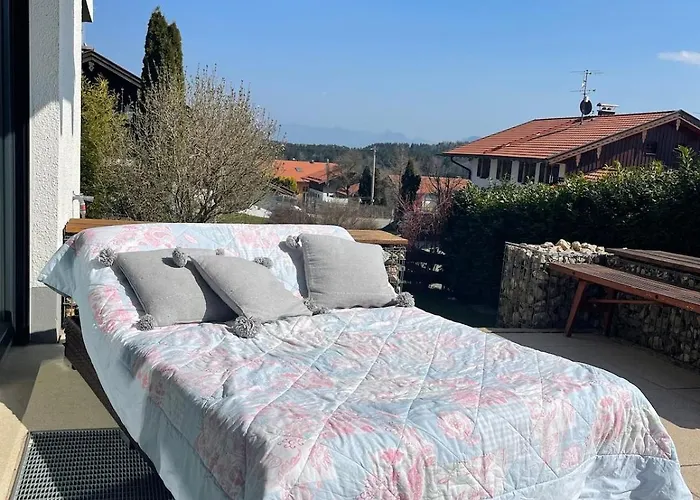 Architekten-villa, Moderne 220qm, 4 Schlafzimmer, Garten Irschenberg